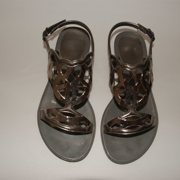 STUART WEITZMAN Graphite Silver Gelfisher Flat Slingback Sandals sz 6 Women's - Picture 4 of 13